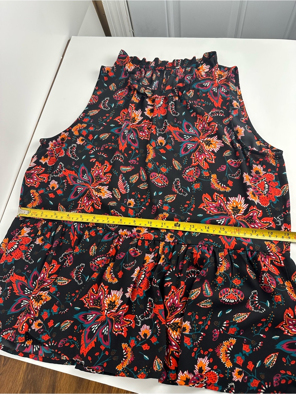 LOFT Bloom Peplum Shell Floral Sleeveless Ruffle Mock Neck Blouse Approx. Size M - Picture 8 of 14